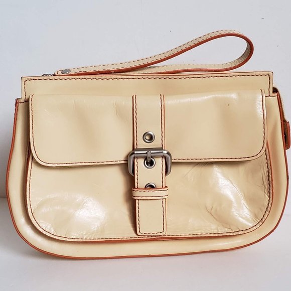 Hype Handbags - New HYPE Genuine Leather Wristlet Exterior Pocket